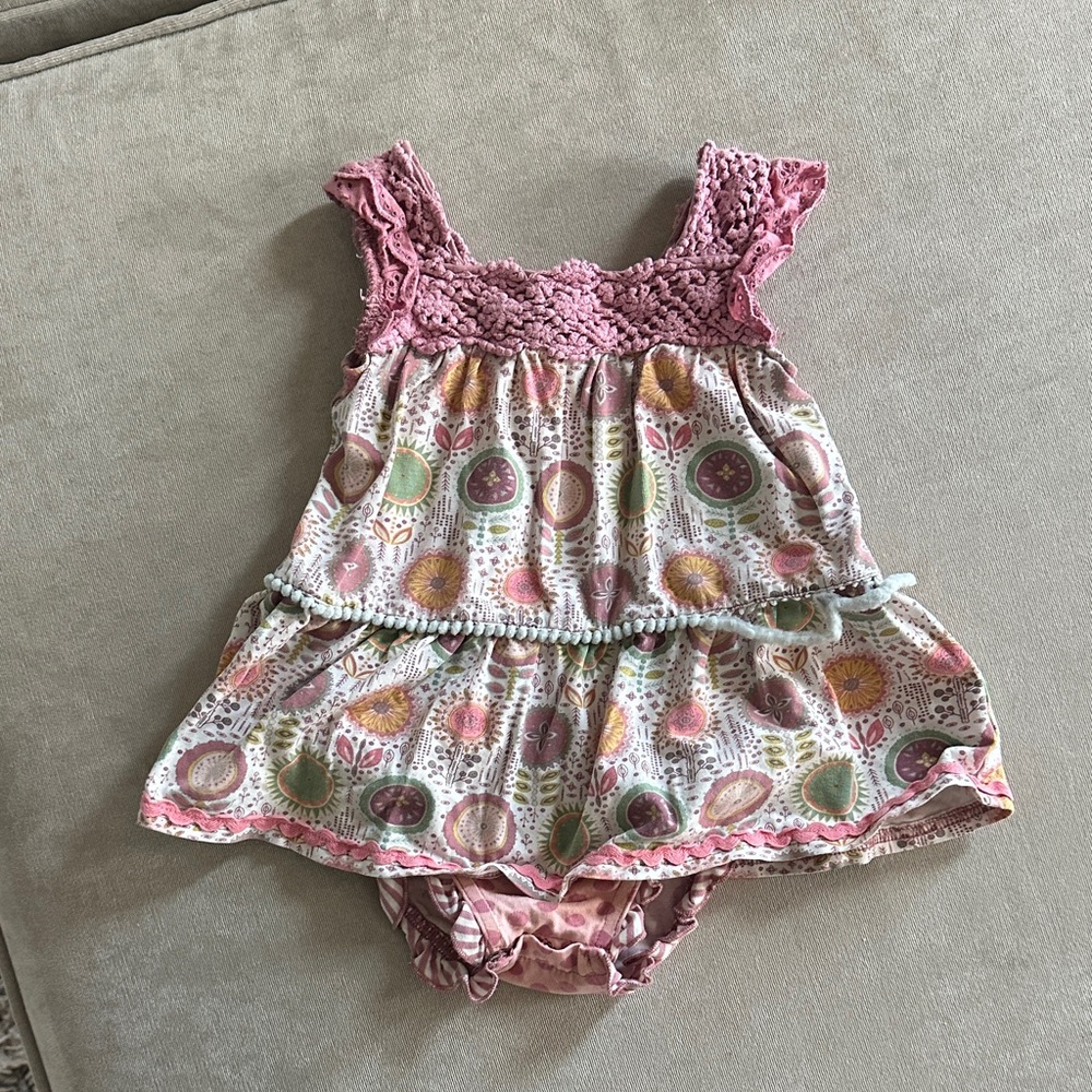 ⭐️5/$25⭐️ Matilda Jane Floral Pink and Cream romper Dress